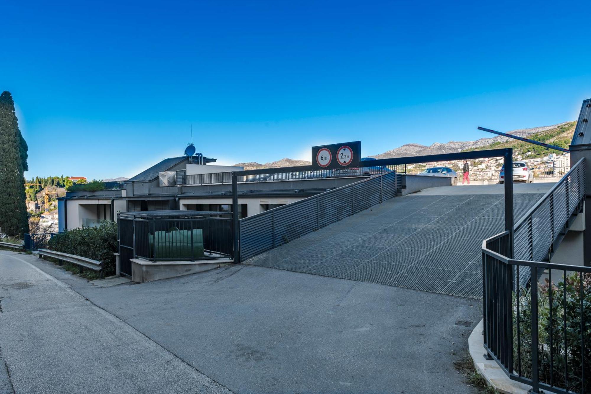 Lupo Gravosa Free Parking Apartment Dubrovnik Luaran gambar
